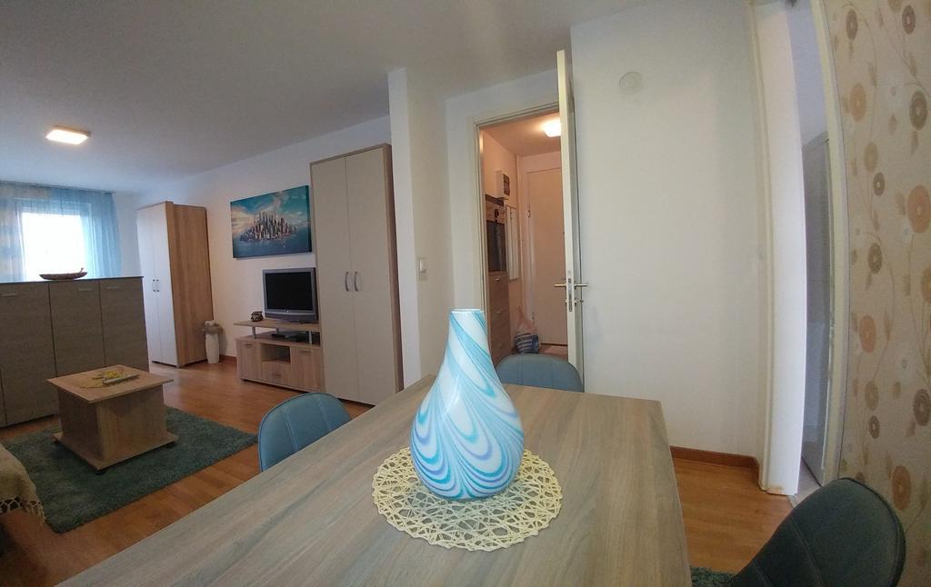 Twin Belville Apartments เบลเกรด ภายนอก รูปภาพ