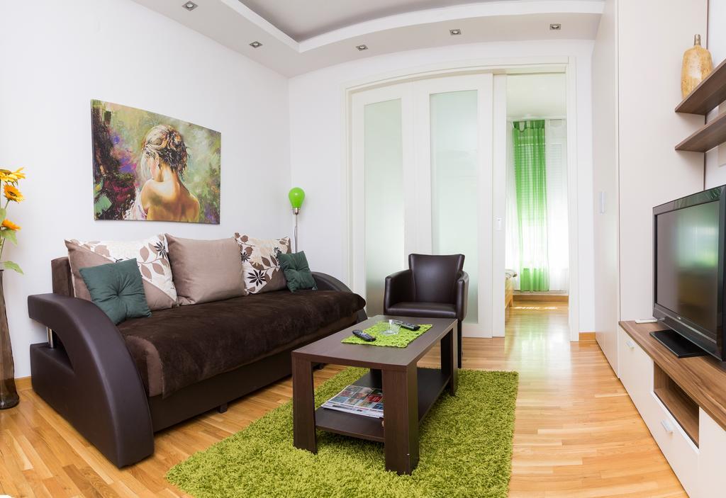 Twin Belville Apartments เบลเกรด ภายนอก รูปภาพ