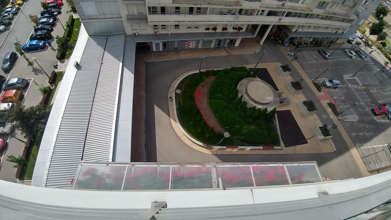 Twin Belville Apartments เบลเกรด ภายนอก รูปภาพ