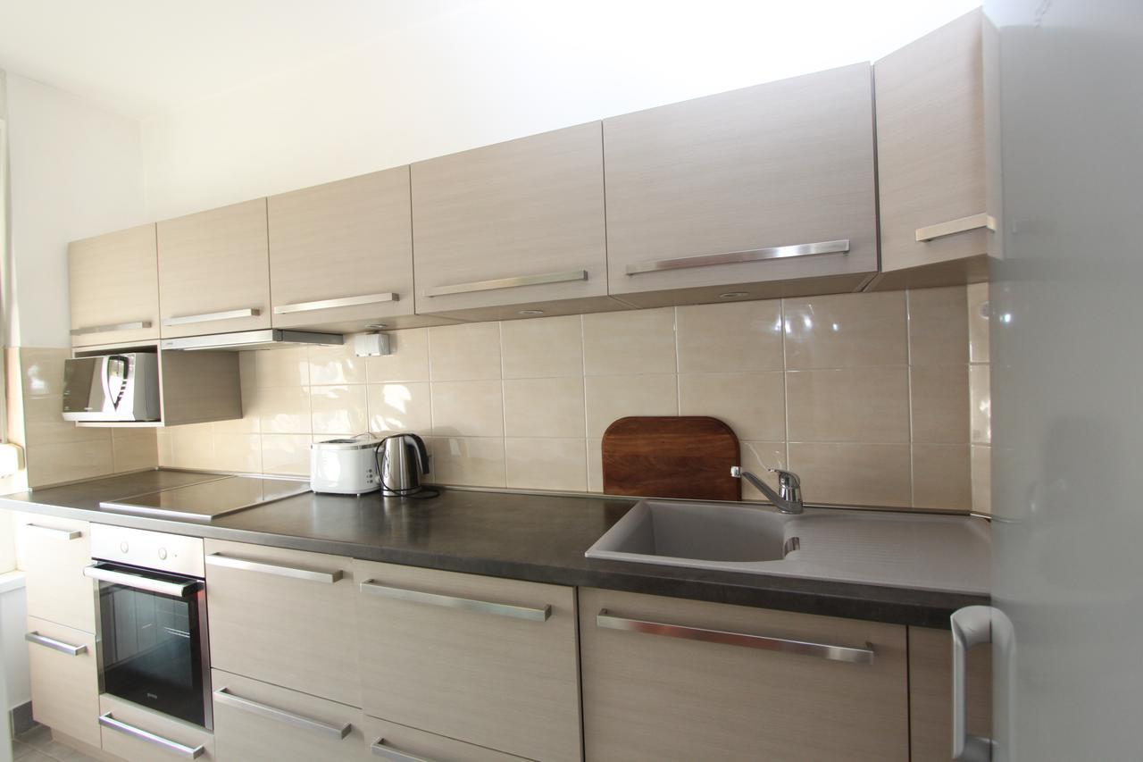 Twin Belville Apartments เบลเกรด ภายนอก รูปภาพ