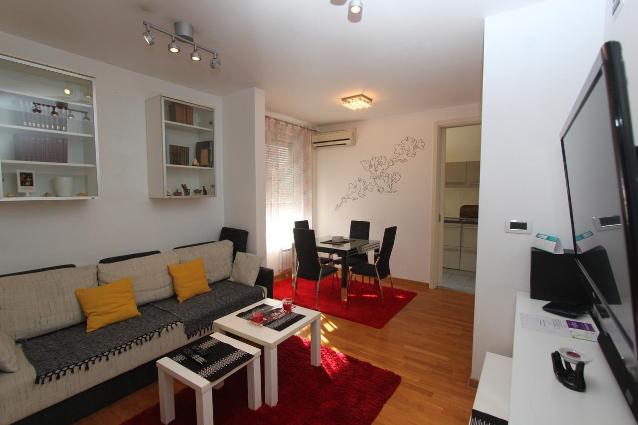 Twin Belville Apartments เบลเกรด ภายนอก รูปภาพ