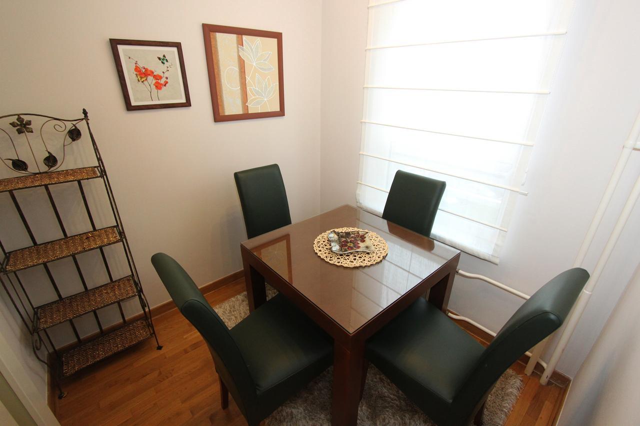 Twin Belville Apartments เบลเกรด ภายนอก รูปภาพ